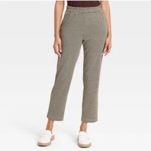 Women's Houndstooth Pants